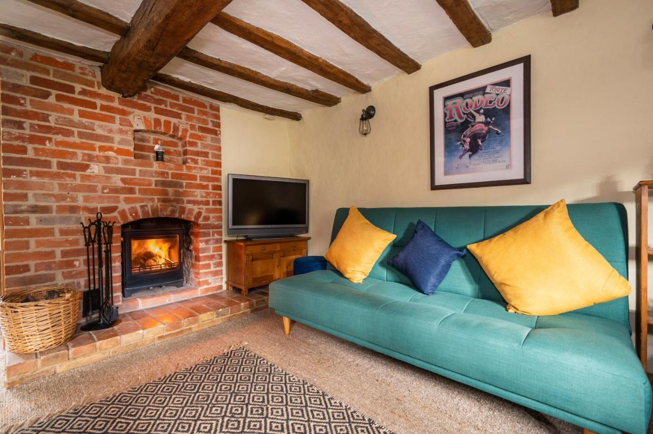 Buttercup Cottage, Hartest Екстер'єр фото